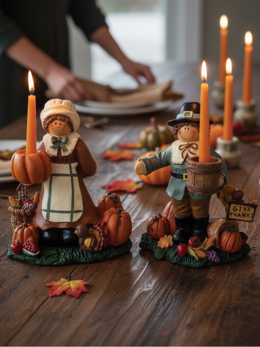 Thanksgiving Pilgram Candle Holder Set Male & Female Resin Pilgrams EUC